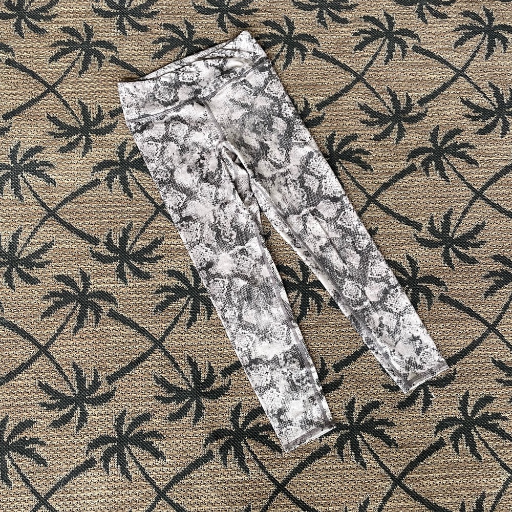 Evolution & Creation leggings